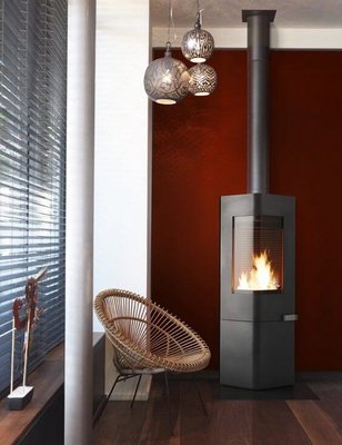 Invicta kamin P614244 Moai inter.jpg