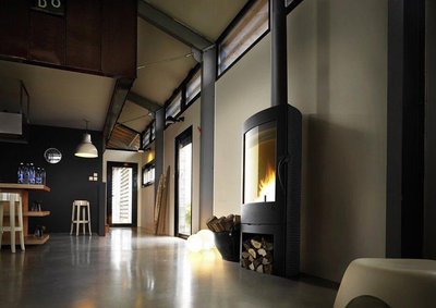 Invicta kamin P915144 Argos inter.jpg