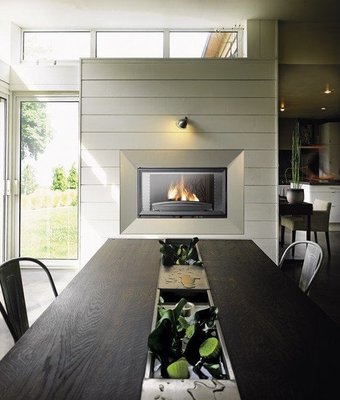 Invicta sudamik P928475 840 Horizontal siibriga inter.jpg