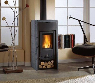 LaNordica Puukamin Asia BII Vulcan inter 1.jpg