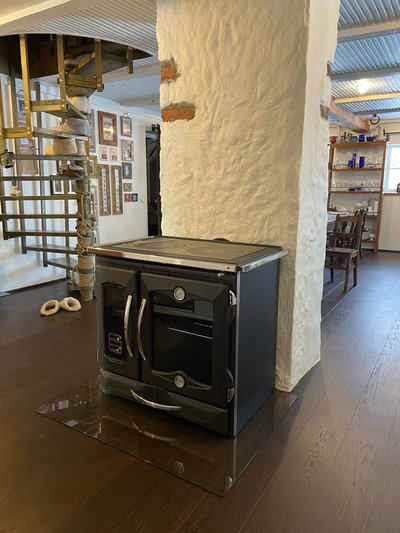 LaNordica Puupliit Suprema 4.0 must 2022 a