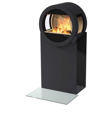 Nordpeis kamin ME STEEL Side glass floorplate.jpg